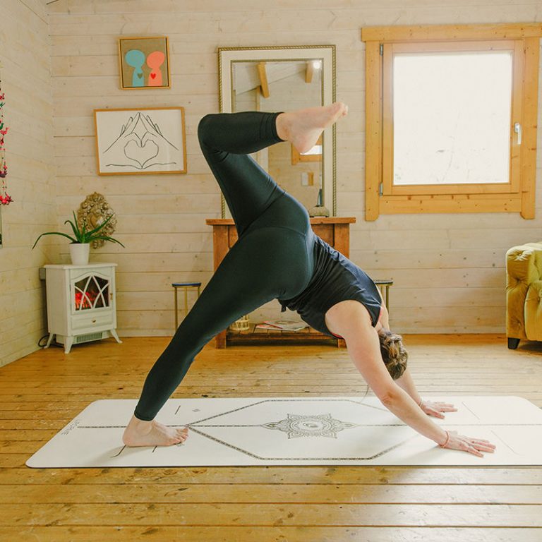 The Meraki Cabin - Maria self portrait - yoga pose - retreats - Iggy & Lime